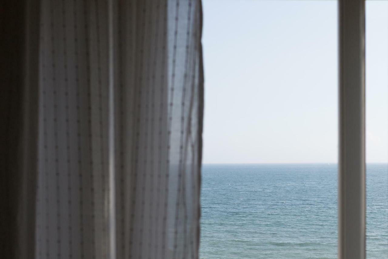Bed and Breakfast Salsedine Sea View à Salernes Extérieur photo